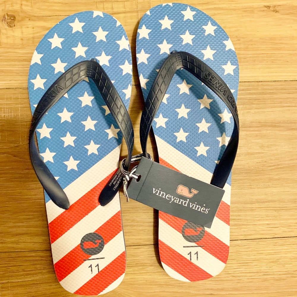 vineyard  vines Men’s Flip Flops. Size 7 NWT